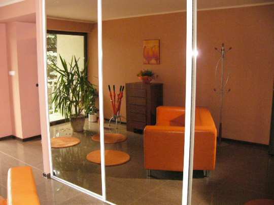 Parter- hall